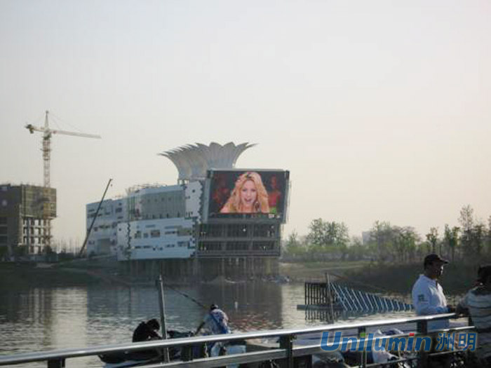 西安世園會(huì)船型建筑升降屏P16日亞280平米