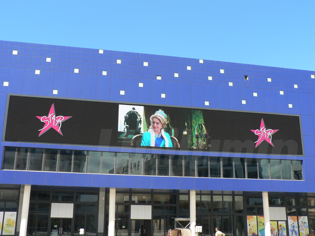 洲明科技LED顯示屏入駐毛里求斯高端購物娛樂中心