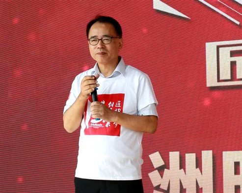 洲明科技首席運營官土橋昭人充滿活力的講話瞬間讓大家都元氣滿滿！